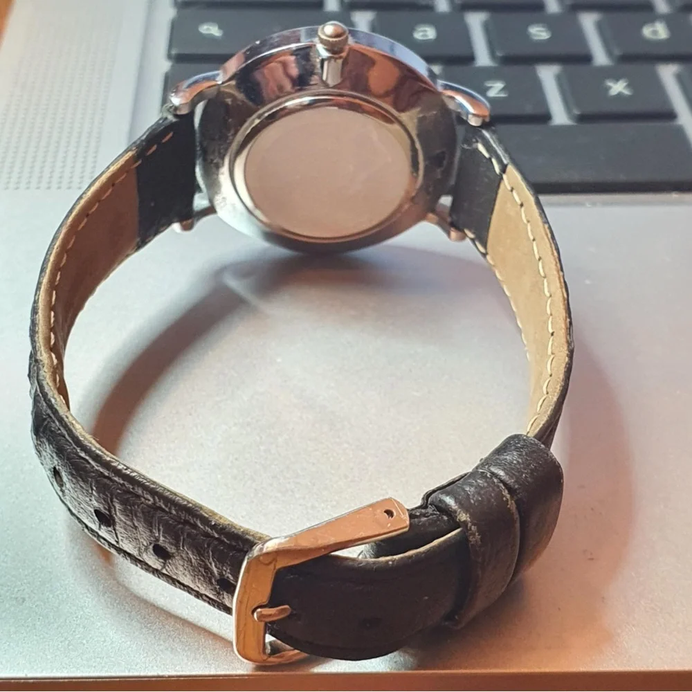 🦋10/$20🦋 Nary Silver/White Leather Women's Watch